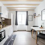Tranquil Wachau Escape - 45m2 With Outdoor Terrace Appartamento *