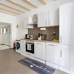 Tranquil Wachau Escape - 45m2 With Outdoor Terrace Appartamento Mautern an der Donau