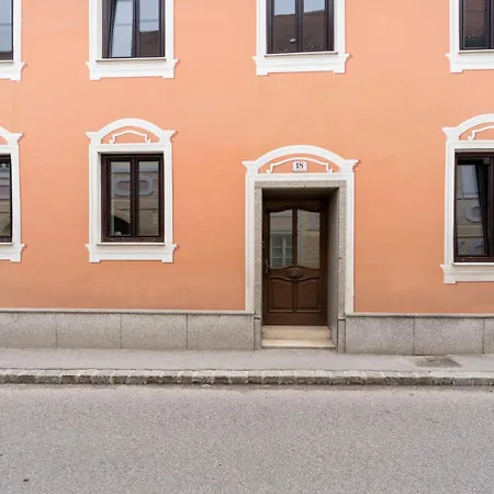 Tranquil Wachau Escape - 45m2 With Outdoor Terrace Appartement Mautern