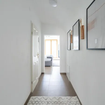 شقة Tranquil Wachau Escape - 45m2 With Outdoor Terrace