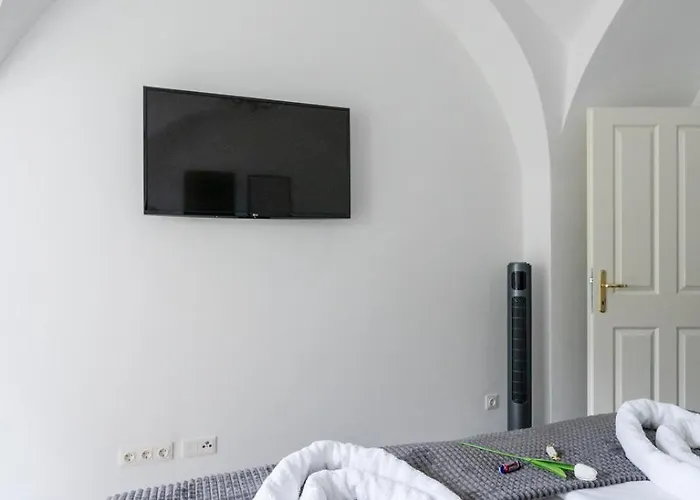 Tranquil Wachau Escape - 45m2 With Outdoor Terrace Appartement Mautern